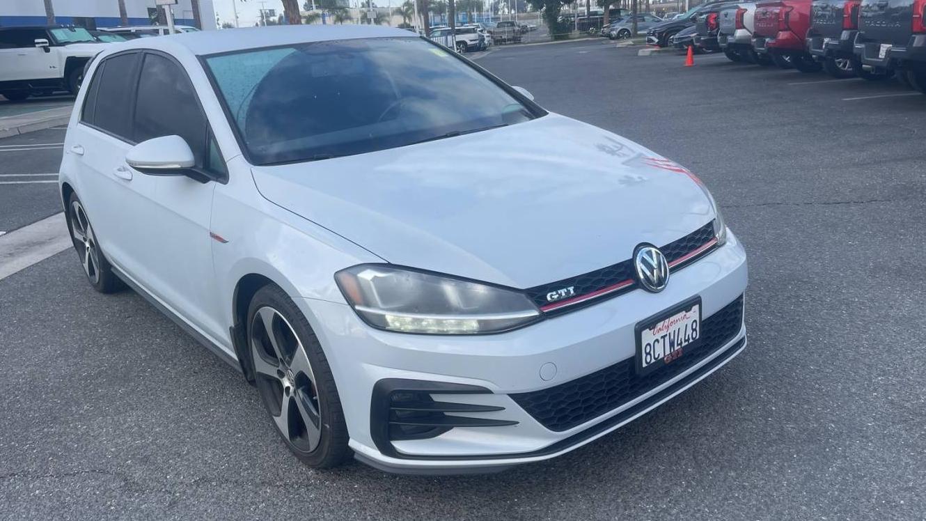 VOLKSWAGEN GOLF GTI 2018 3VW447AU8JM272226 image